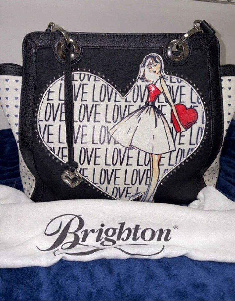 BRIGHTON FASHIONISTA COLLECTION "LOOK OF LOVE " RARE 2012 TOTE WITH DUSTER